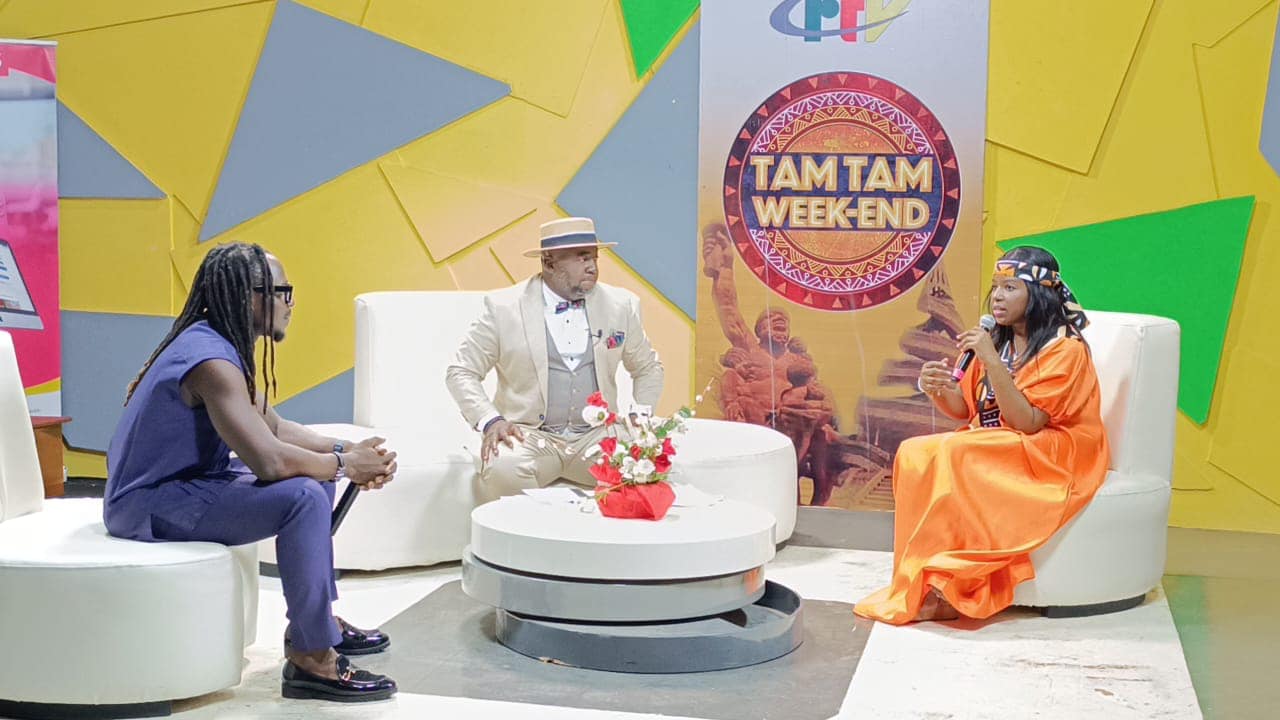 Rejoignez-nous en Direct sur CRTVweb pour l'Émission TAM-TAM WEEK-END ! 🎙️🎥 -------  Join Us Live on CRTVweb for the TAM-TAM WEEK-END Show! 🎙️🎥